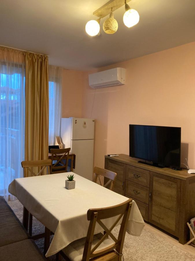 Mirabell - Mountain View & Fireplace Apartment Bansko