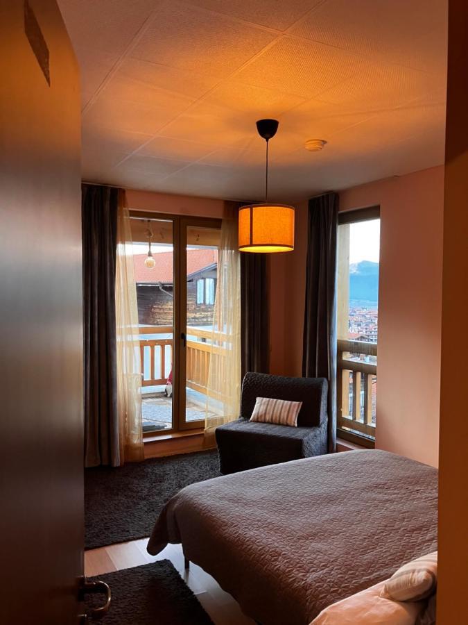 Mirabell - Mountain View & Fireplace *