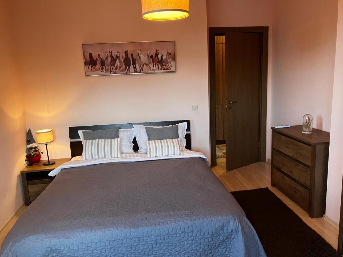 Mirabell - Mountain View & Fireplace Apartment Bansko